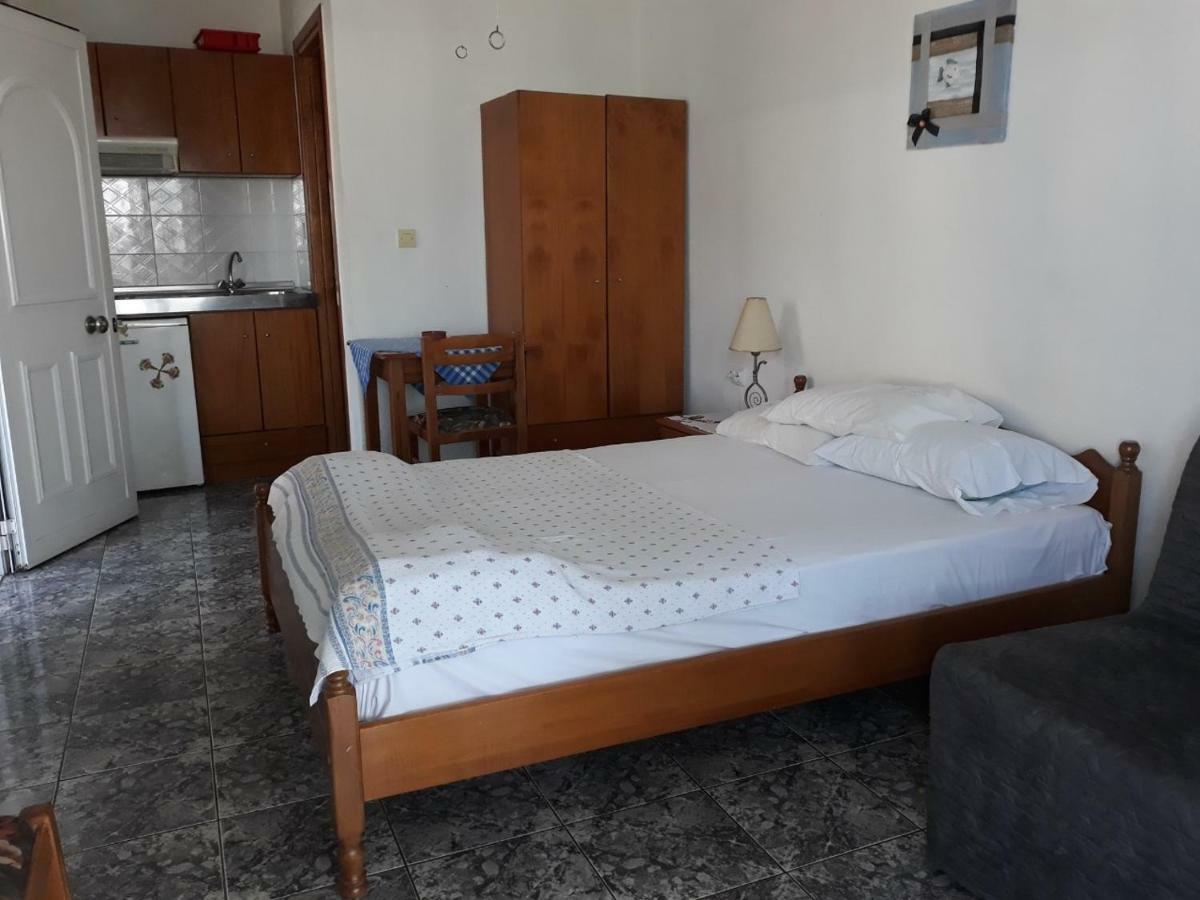 نيا سكيوني Peristerianos Apartments المظهر الخارجي الصورة